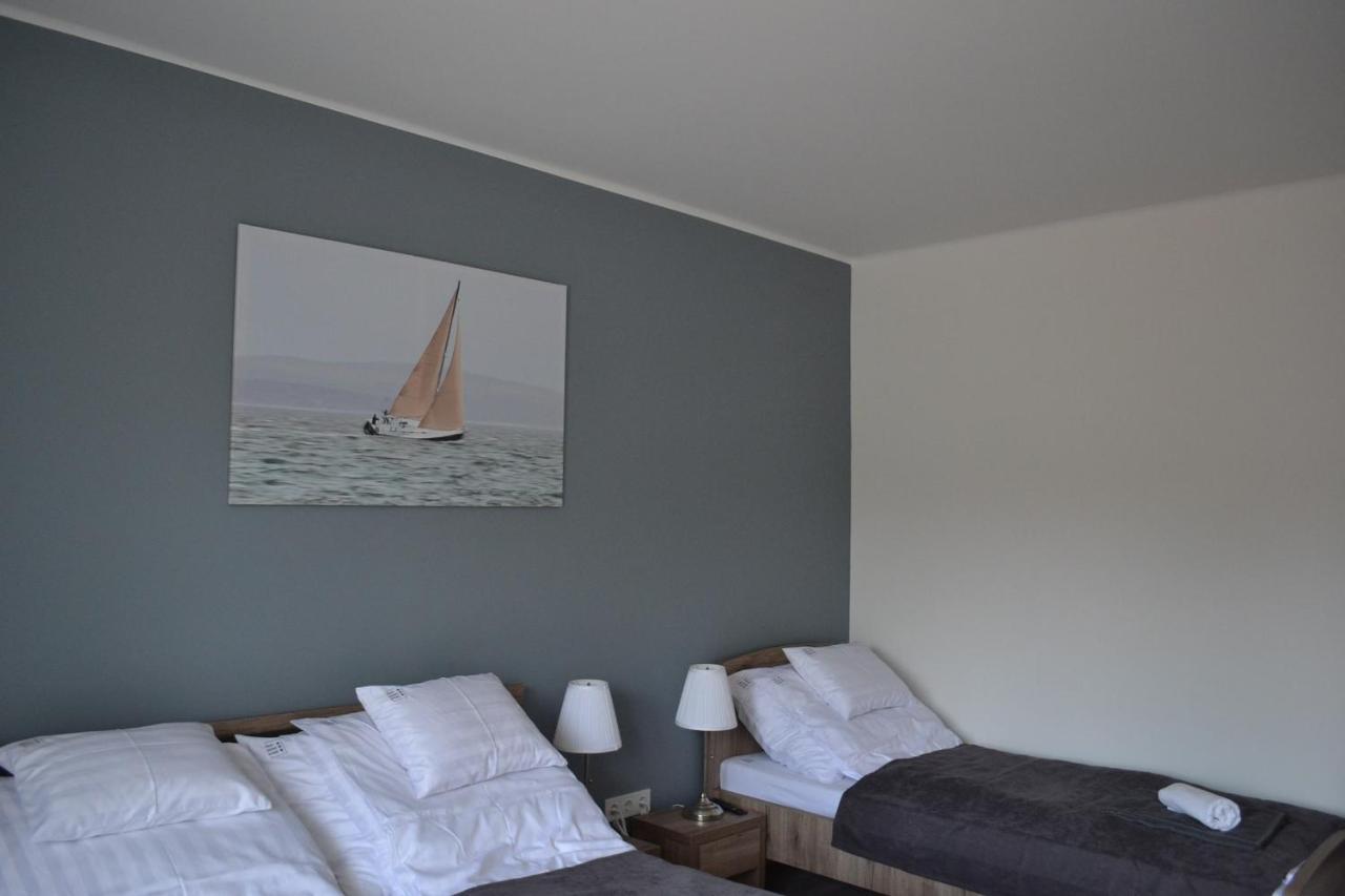 FŐNIX Design Rooms Debrecen Buitenkant foto