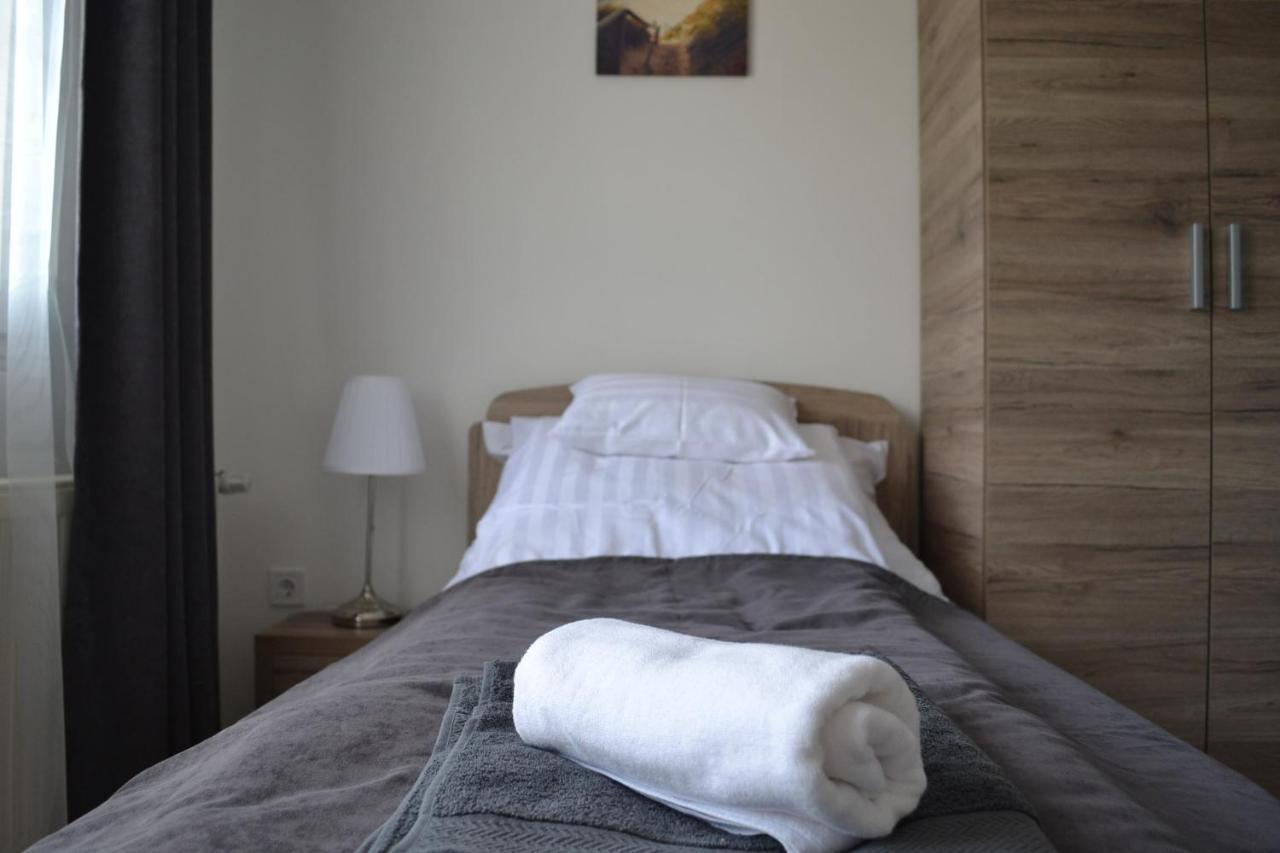 FŐNIX Design Rooms Debrecen Buitenkant foto
