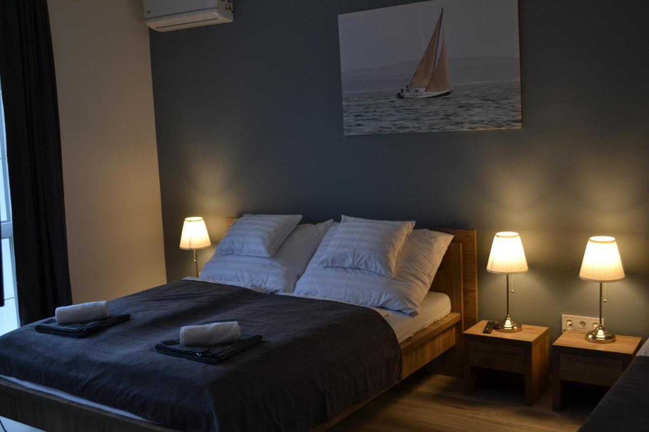 FŐNIX Design Rooms Debrecen Buitenkant foto