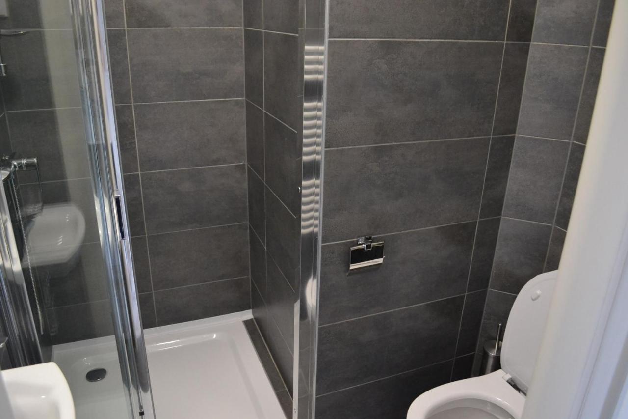 FŐNIX Design Rooms Debrecen Buitenkant foto